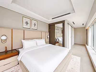 FURNISHED 2 BEDROOM READY TO MOVE IN WEST BAY