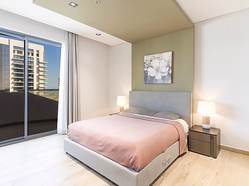 MODERN 1 BEDROOM WITH MARINA VIEWS AND HIGH RETURNS - Photo 5