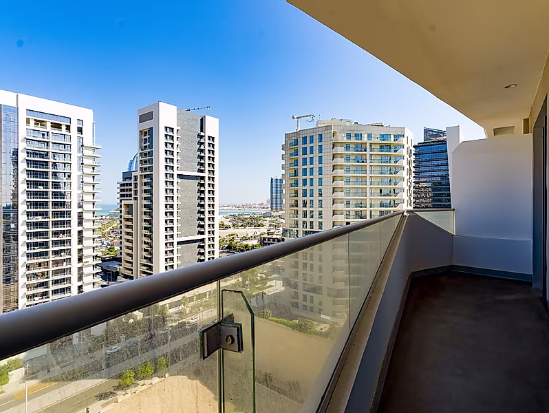 MODERN 1 BEDROOM WITH MARINA VIEWS AND HIGH RETURNS - Photo 10