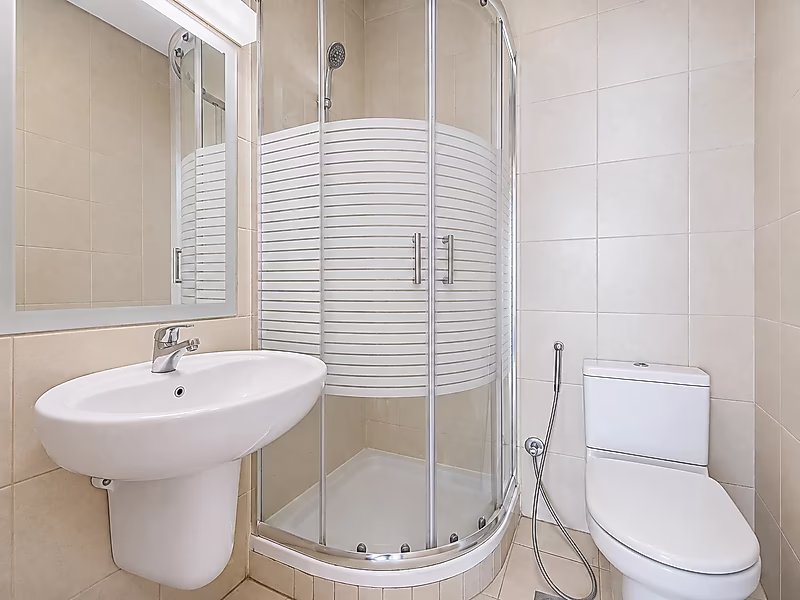 Freehold Opportunity: Fully Furnished 1BR in Legtaifiya with Ready Title Deed - Photo 8