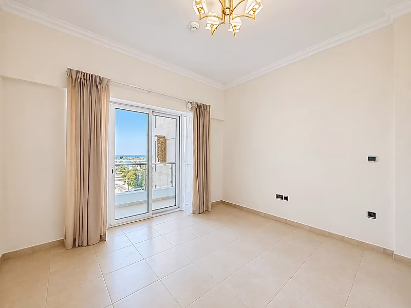 SEMI-FURNISHED 2BR | LUSAIL MARINA | BILLS IN - Photo 18
