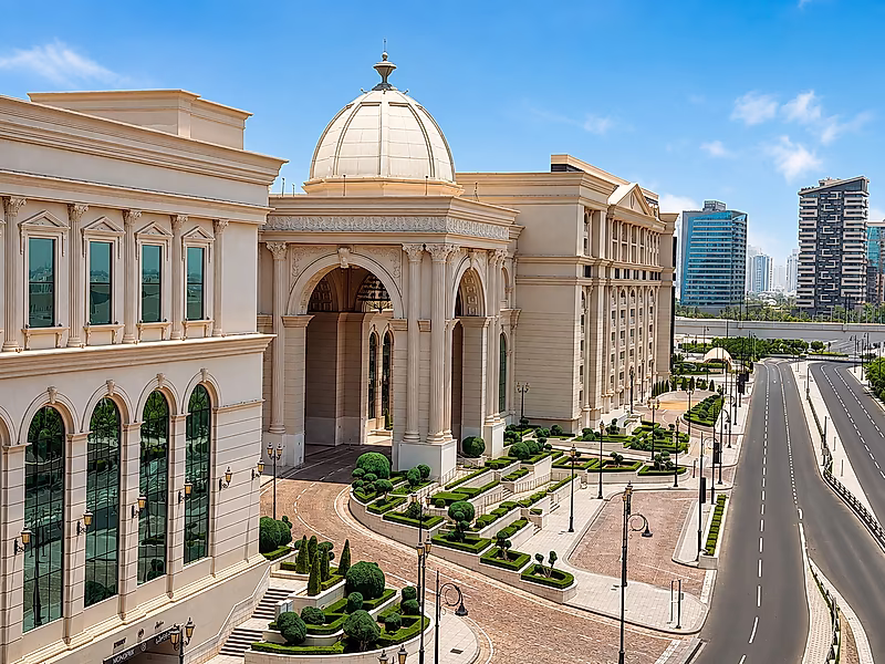 Luxury 3-Bedroom + Maid Fully Furnished Apartment | La Verde, Lusail | Near Place Vendôme - Photo 9