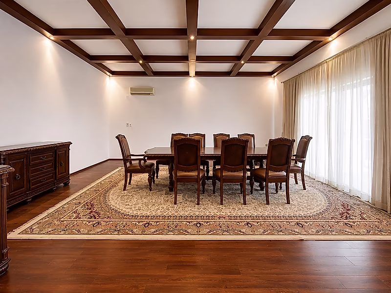 BEACHFRONT VILLA | PRIVATE BEACH | AL KHOR - Photo 1