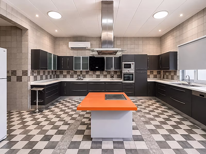 BEACHFRONT VILLA | PRIVATE BEACH | AL KHOR - Photo 2
