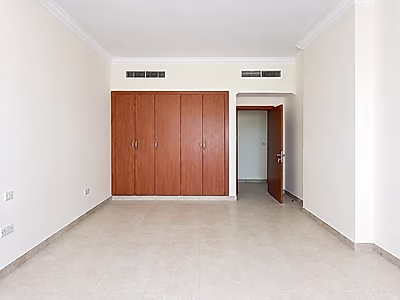 SPACIOUS 2 BEDROOM GREAT VIEW READY TO OWN
