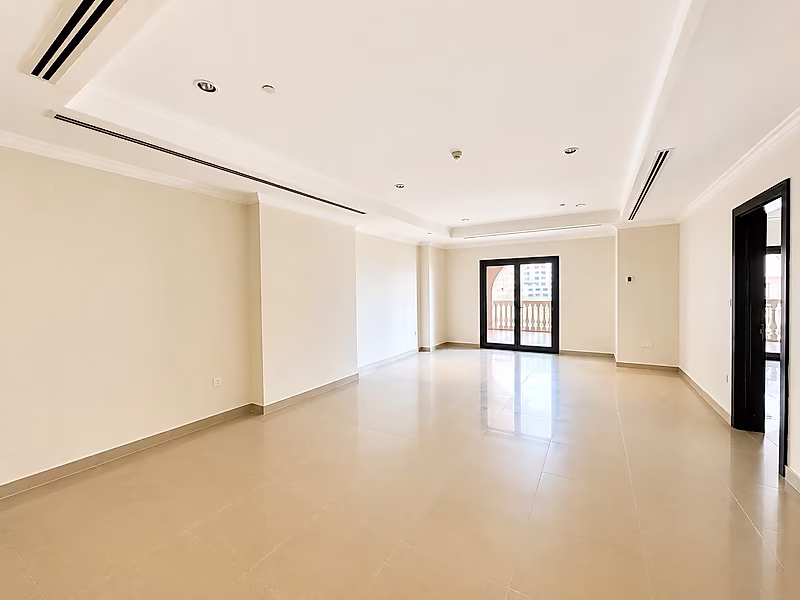 COZY 1BR SEMI-FURNISHED | PORTO ARABIA - Photo 2