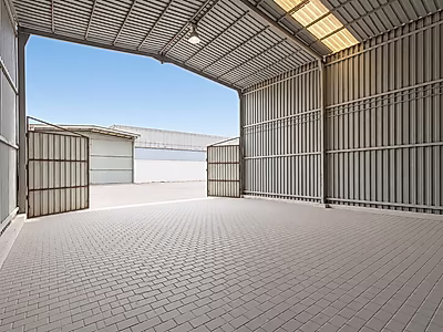 Warehouse for Rent in Old Industrial Area