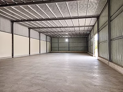 Warehouse for Rent in Old Industrial Area