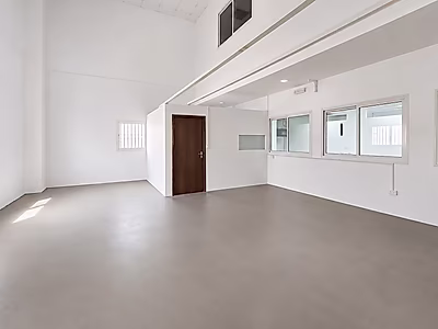 Warehouse for Rent in Old Industrial Area