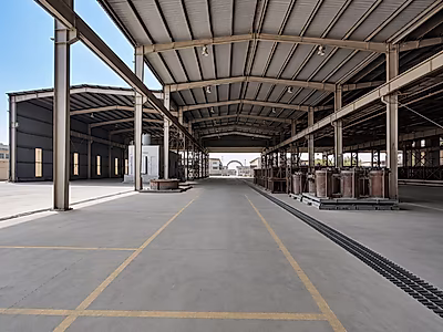 Warehouse for Rent in Old Industrial Area