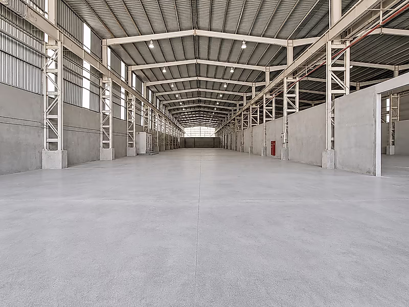 Warehouse for Rent in Old Industrial Area - Photo 12