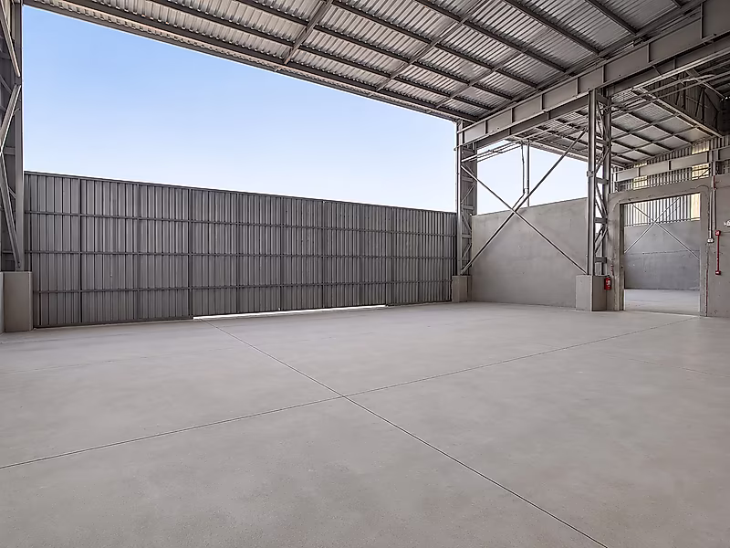 Warehouse for Rent in Old Industrial Area - Photo 15