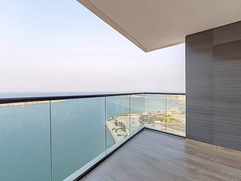 BRIGHT SEA VIEW 2BR | WATERFRONT LIFESTYLE - Photo 1