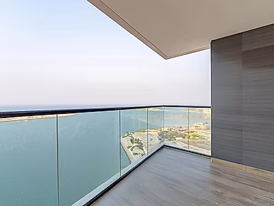 BRIGHT SEA VIEW 2BR | WATERFRONT LIFESTYLE