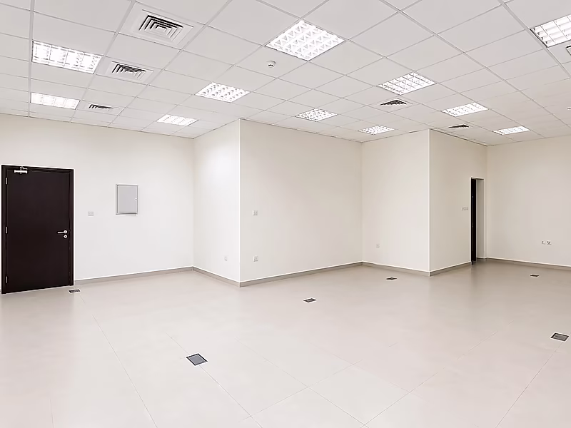 Fully Fitted 75 SQM Office in Al Rayyan - Photo 2