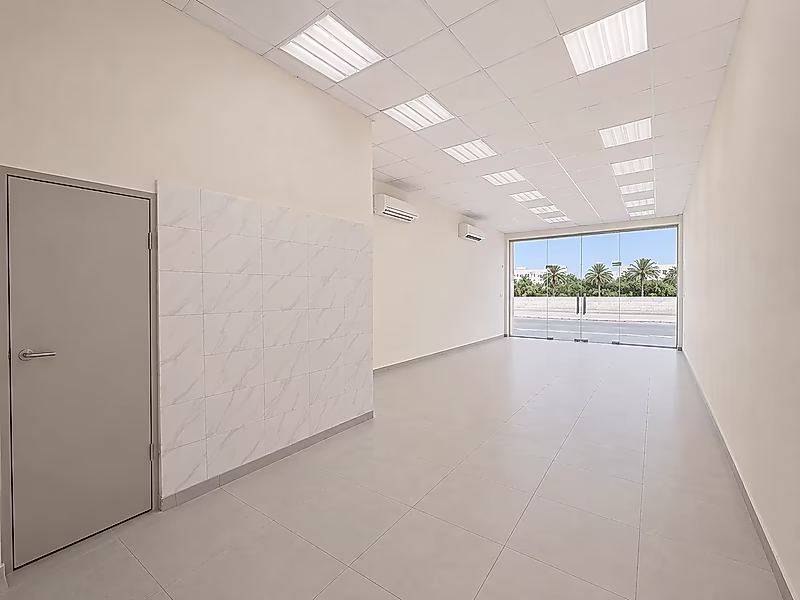 Prime 80 SQM Semi-Fitted Retail Space - Photo 5