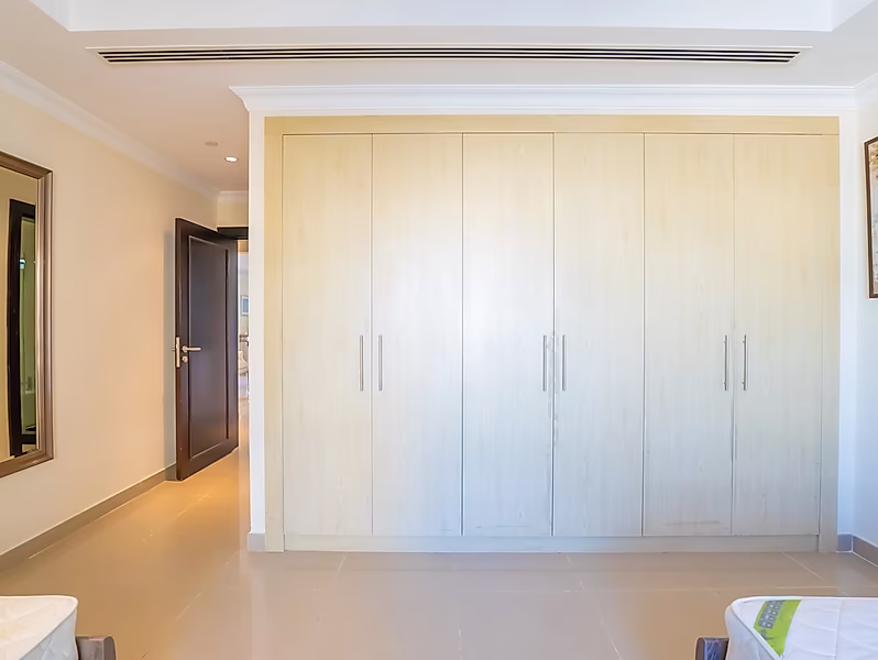 UTILITIES INCLUDED | 2 BEDS FURNISHED | PANORAMIC SEA VIEWS - Photo 16