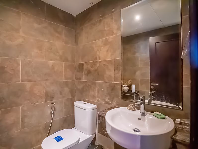 UTILITIES INCLUDED | 2 BEDS FURNISHED | PANORAMIC SEA VIEWS - Photo 19