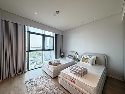 FULL SEA VIEW | SPACIOUS 2BR + MAID