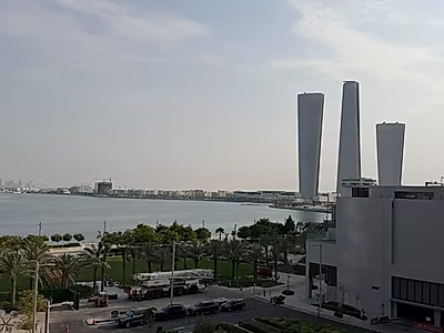 FULL SEA VIEW | SPACIOUS 2BR + MAID
