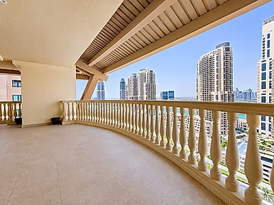 3 غرف + خادمة | 341 م² | شرفات ضخمة | طابق مرتفع | إطلالة بحرية | بورتو أرابيا – اللؤلؤة قطر