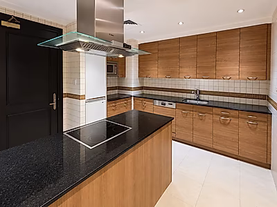 SEMI-FURNISHED | 3BR+MAID | FULL MARINA VIEW