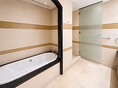 SEMI-FURNISHED | 3BR+MAID | FULL MARINA VIEW