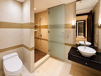 SEMI-FURNISHED | 3BR+MAID | FULL MARINA VIEW