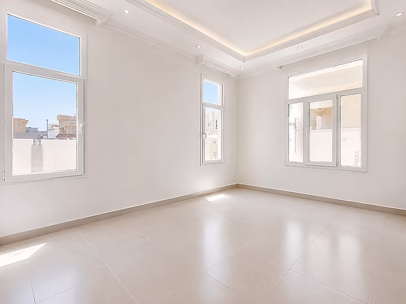 MODERN FAMILY VILLA | SPACIOUS LIVING AREAS - Photo 12