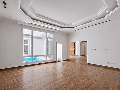 MODERN FAMILY VILLA | SPACIOUS LIVING AREAS