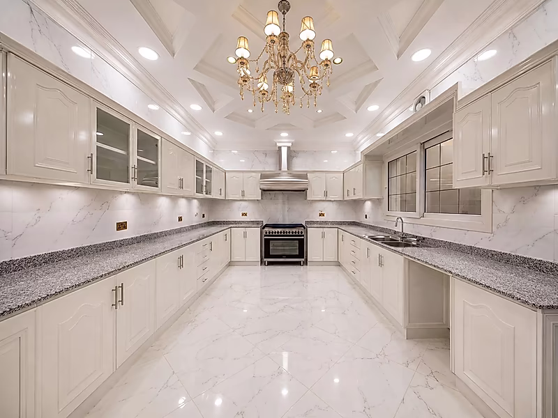 Luxury 9-Master-Bedroom Villa with Elevator & Majlis – Al Thumama, Qatar - Photo 13