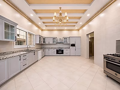 Luxury 9-Master-Bedroom Villa with Elevator & Majlis – Al Thumama, Qatar