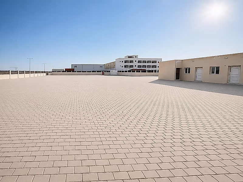 RENT! Warehouse with Open yard in Birkat Al Awamer - Photo 2