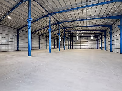 RENT! Warehouse with Open yard in Birkat Al Awamer