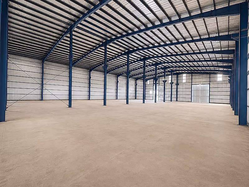 RENT! Warehouse with Open yard in Birkat Al Awamer - Photo 4