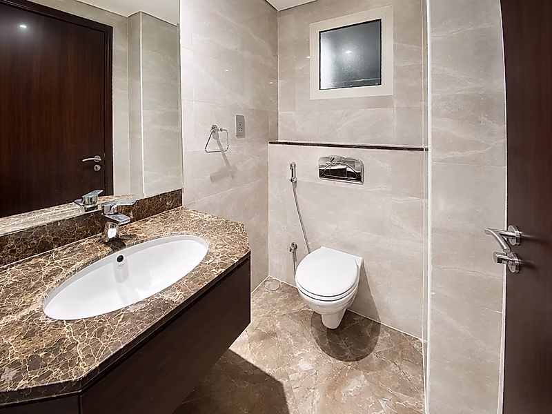 Spacious 2-Bedroom Apartment | Grocery Store at Your Doorstep | Muntazah - Photo 8