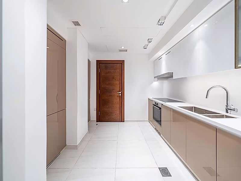 BRAND-NEW 2 BEDROOM+MAID | 157 SQM | GEWAN ISLAND | BEST DISTRESSED PRICE - Photo 3