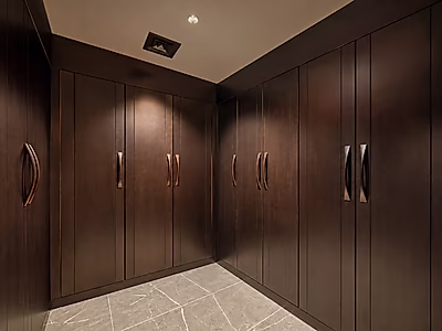 Refined Townhouse | Luxurious Finishes