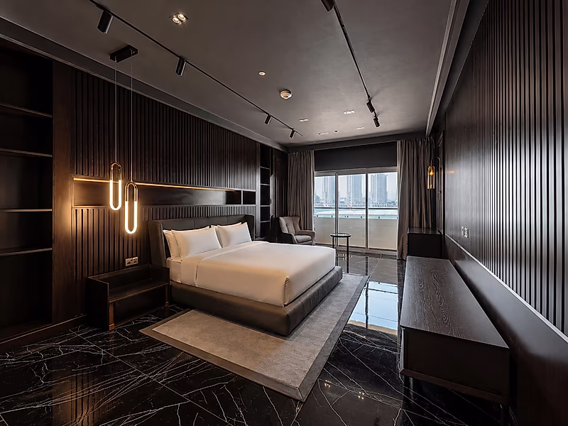 Refined Townhouse | Luxurious Finishes - Photo 1