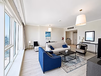 Luxurious 1-Bedroom Apartment in West Bay with Spectacular Views