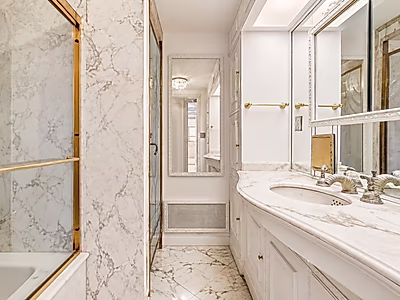 Exceptional 3-Bedroom Residence | NoHo, Manhattan