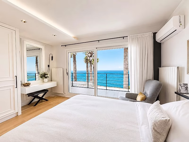 BY THE SEA | 4BR + MAID VILLA IN TURKIYE - Photo 7
