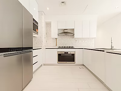 2 BED + LAUNDRY ROOM | SEMI FURNISHED | FOXHILLS