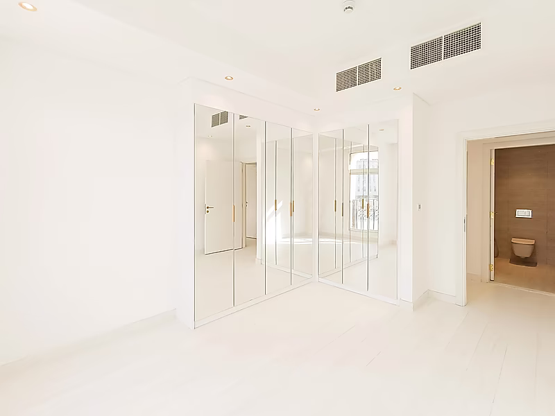 2 BED + LAUNDRY ROOM | SEMI FURNISHED | FOXHILLS - Photo 6