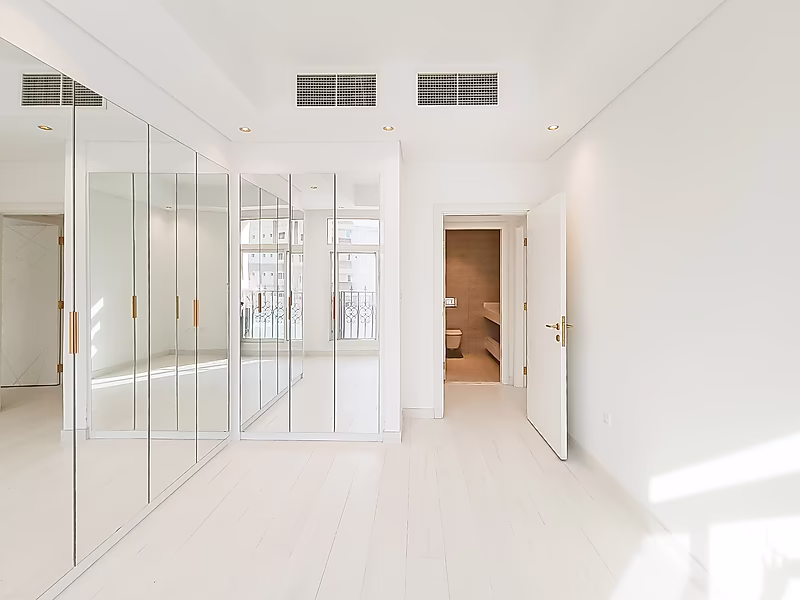 2 BED + LAUNDRY ROOM | SEMI FURNISHED | FOXHILLS - Photo 7