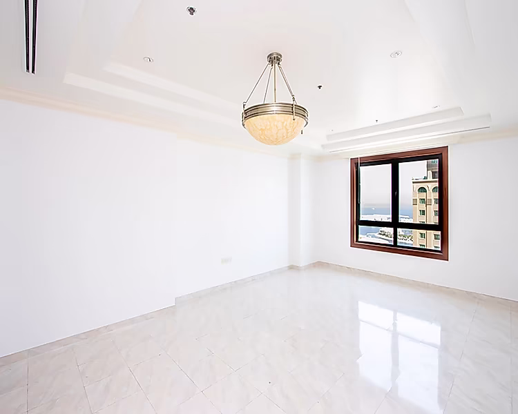 BILLS IN! 2 BEDROOM APARTMENT IN PORTO ARABIA - Photo 1
