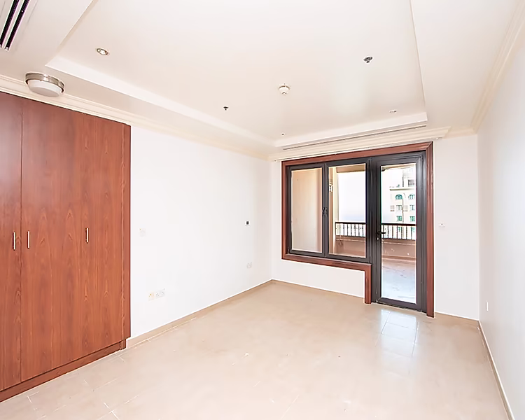 BILLS IN! 2 BEDROOM APARTMENT IN PORTO ARABIA - Photo 3