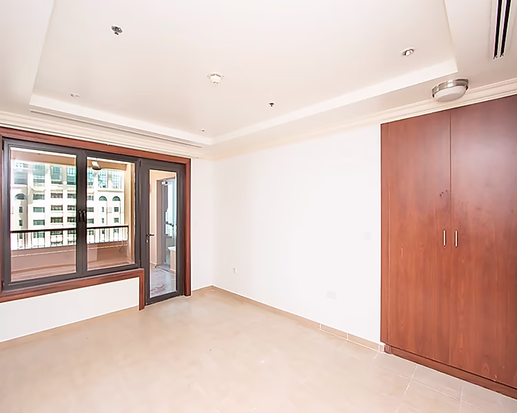 BILLS IN! 2 BEDROOM APARTMENT IN PORTO ARABIA - Photo 4