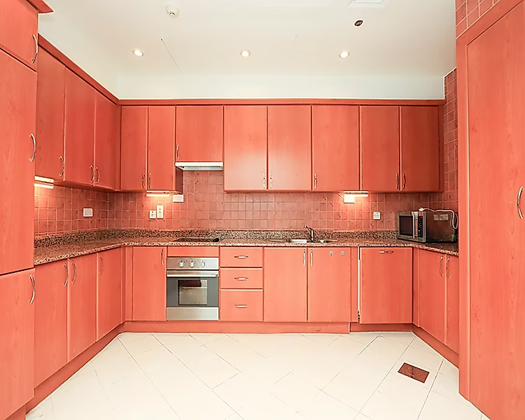 BILLS IN! 2 BEDROOM APARTMENT IN PORTO ARABIA - Photo 5