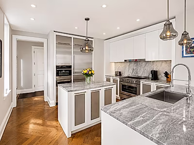Vibrant Space | Upscale Amenities Included
